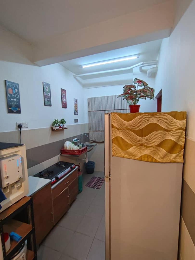 Homestay Budget Kuala Terengganu Tulipsia House 外观 照片
